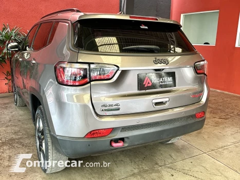 COMPASS 2.0 16V DIESEL TRAILHAWK 4X4 AUTOMÁTICO