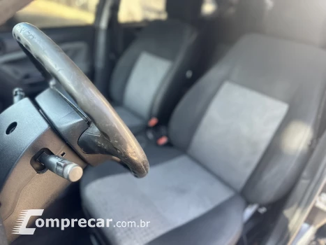 FIESTA 1.6 MPI Sedan 8V