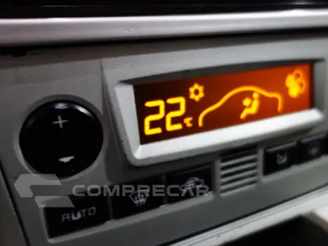 VECTRA SEDAN - 2.0 MPFI ELEGANCE 8V 140CV 4P AUTOMÁTICO