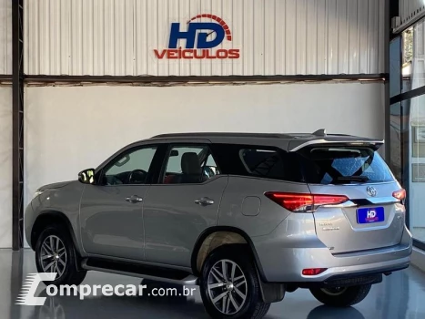 HILUX SWSRXA4FD