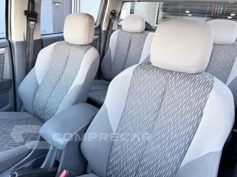 S10 2.4 MPFI LT 4X2 CD 8V FLEX 4P MANUAL