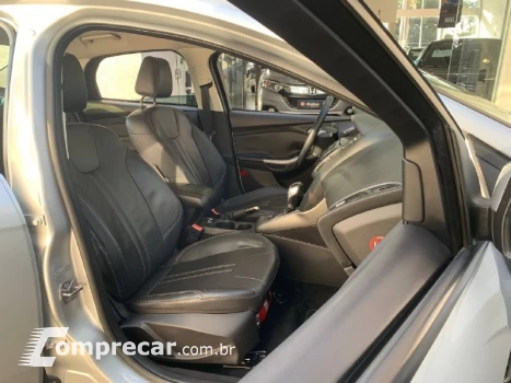Focus 2.0 16V SE Plus Flex 5p Aut.