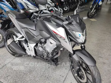 CB 300F Twister Flex