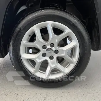 Renegade Longitude 1.8 4x2 Flex 16V Aut.