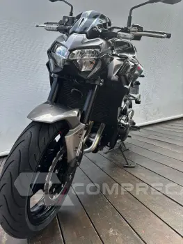 KAWASAKI Z900