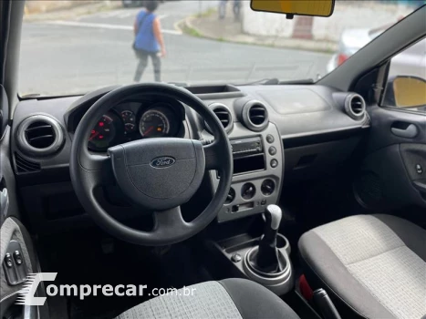 FIESTA 1.6 SE Sedan 16V