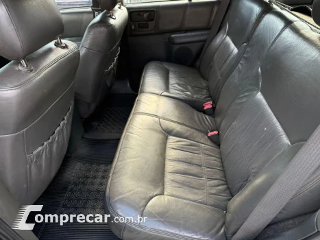 BLAZER 4.3 SFI DLX EXECUTIVE