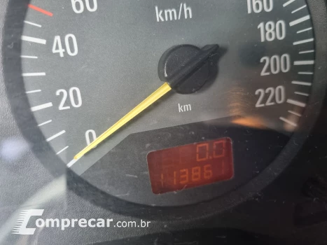 ASTRA 2.0 MPFI Advantage Sedan 8V