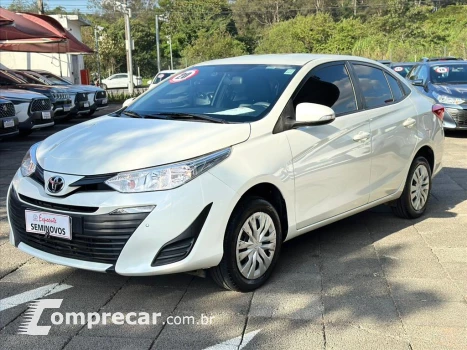 Toyota YARIS 1.3 16V FLEX XL LIVE MULTIDRIVE 4 portas