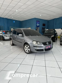 Volkswagen POLO 1.6 MI 8V 4 portas