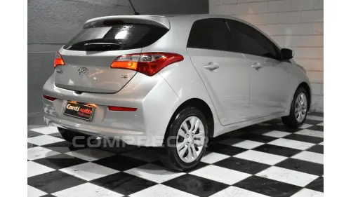 HB20 - 1.6 COMFORT PLUS 16V 4P MANUAL