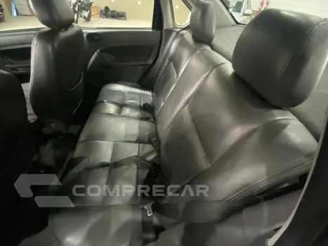 Fiesta 1.6 Mpi First Sedan 8V Flex 4P Manual