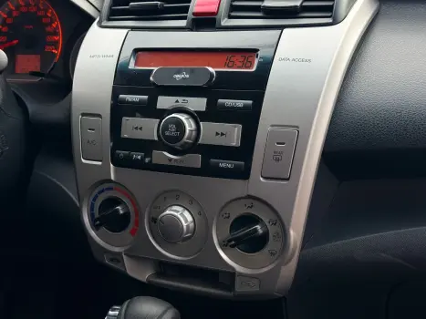 CITY 1.5 LX Sedan 16V