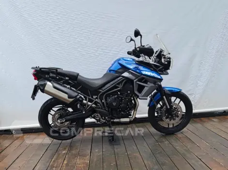 TRIUMPH TIGER 800 XRX