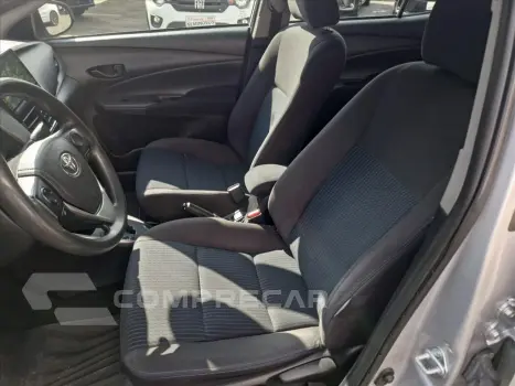 YARIS 1.5 16V FLEX SEDAN XL LIVE MULTIDRIVE