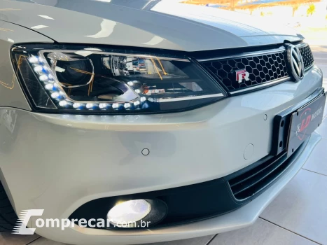 JETTA 2.0 COMFORTLINE 120CV FLEX 4P TIPTRONIC