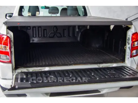 L200 TRITON 2.4 16V TURBO DIESEL SPORT GLS CD 4P 4X4 AUTOMÁT
