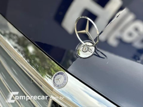 Mercedes-Benz C 300 2.0 CGI Anniversary Edition 4 portas