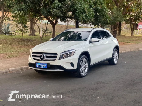Mercedes-Benz GLA 200 Style 1.6 TB 16V/Flex Aut. 4 portas