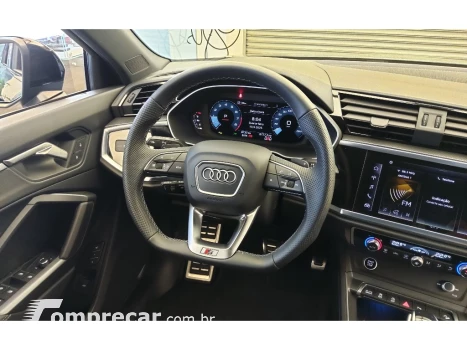 Q3 2.0 40 TFSI GASOLINA SPORTBACK PERFORMANCE BLACK QUATTRO