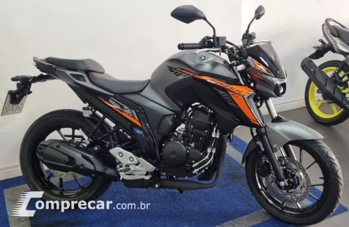 Fz25  250 Connected