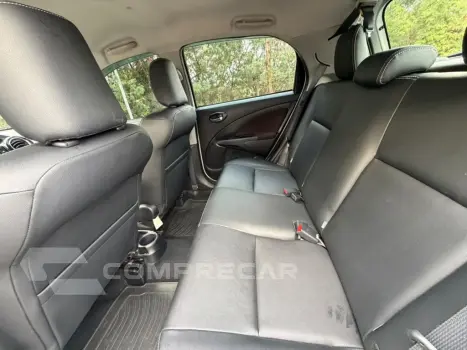 ETIOS 1.5 XS 16V FLEX 4P AUTOMÁTICO