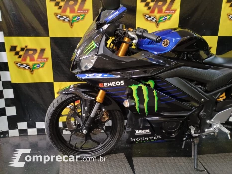 Yamaha YZF R3 monster