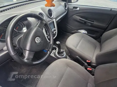 VOYAGE 1.0 MI 8V FLEX 4P MANUAL