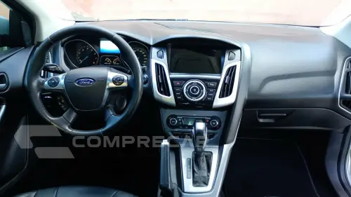FOCUS 2.0 Titanium Sedan 16V