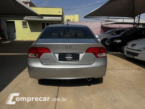 Civic 1.8 16V 4P LXS AUTOMÁTICO