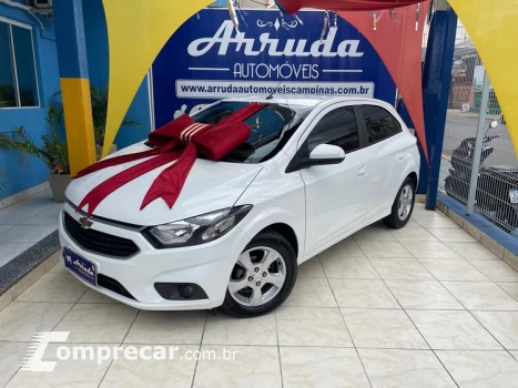 CHEVROLET ONIX 4 portas