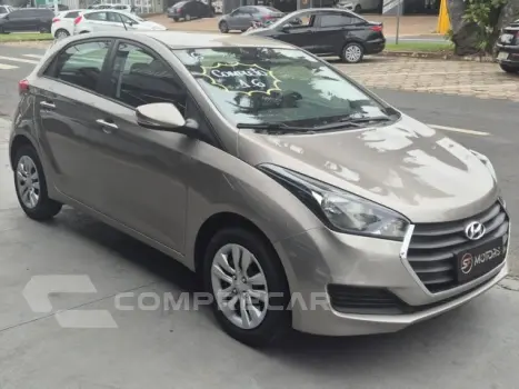 Hyundai HB20 - 1.6 COMFORT PLUS 16V 4P MANUAL 4 portas
