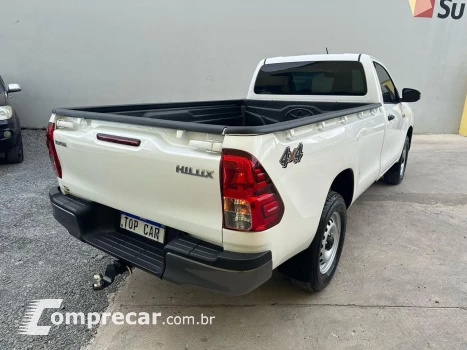 HILUX 2.4 4X4 CS 8V