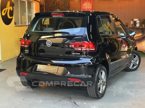 FOX 1.6 MI HIGHLINE 8V FLEX 4P AUTOMATIZADO