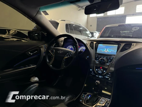 AZERA 3.3 MPFI GLS Sedan V6 24V