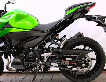 KAWASAKI Z400