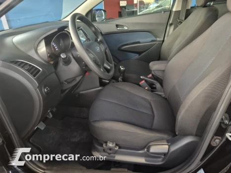 HB20 - 1.6 COMFORT PLUS 16V 4P MANUAL