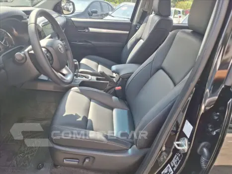 HILUX 2.8 D-4D TURBO DIESEL CD SRV 4X4 AUTOMÁTICO