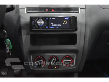 FOX - 1.6 MI 8V 4P MANUAL