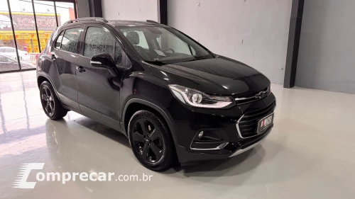 TRACKER 1.4 16V Turbo Midnight
