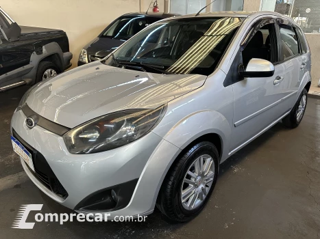 FIESTA 1.6 MPI Class Hatch 8V
