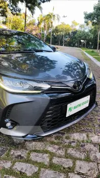 YARIS 1.5 16V FLEX SEDAN XLS CONNECT MULTIDRIVE