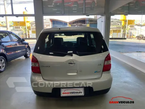 LIVINA 1.8 SL 16V FLEX 4P AUTOMÁTICO