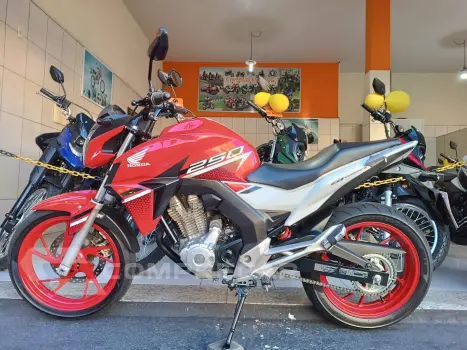 HONDA CB250F TWISTER ABS