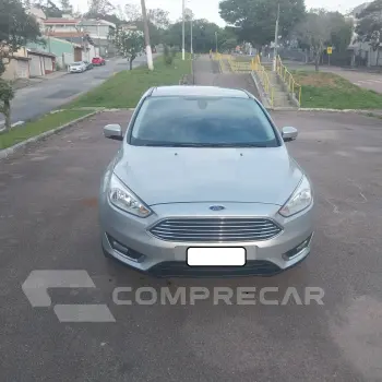 FOCUS 2.0 Titanium Hatch 16V