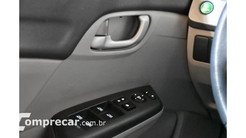 CIVIC - 1.8 LXS 16V 4P AUTOMÁTICO