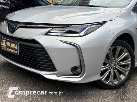 COROLLA 1.8 VVT-I Hybrid Altis