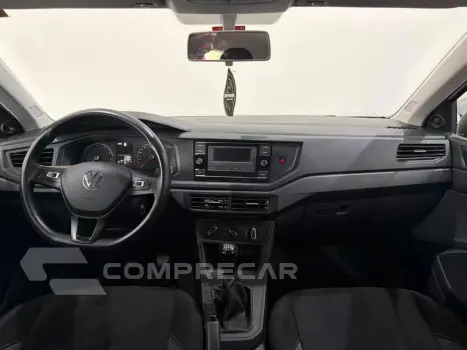 VOLKSWAGEN POLO 1.0 TRACK