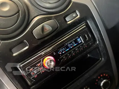 SANDERO - 1.0 AUTHENTIQUE 16V 4P MANUAL