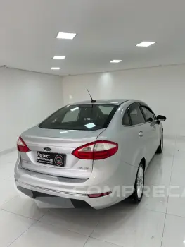 FIESTA 1.6 MPI First Sedan 8V